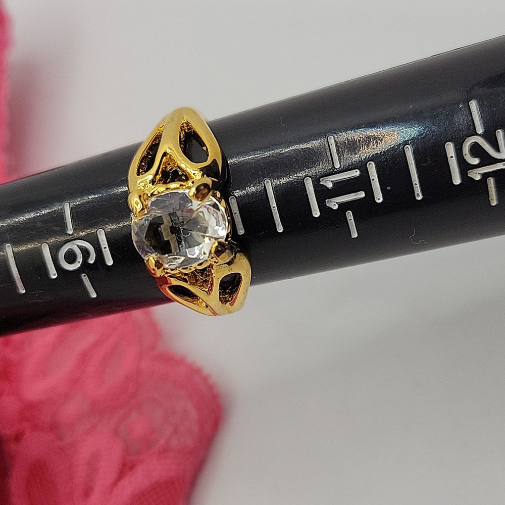 Pretty Ring - image 4